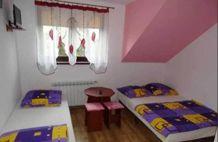 Noclegi U Iwony Zwierzyniec Exterior foto